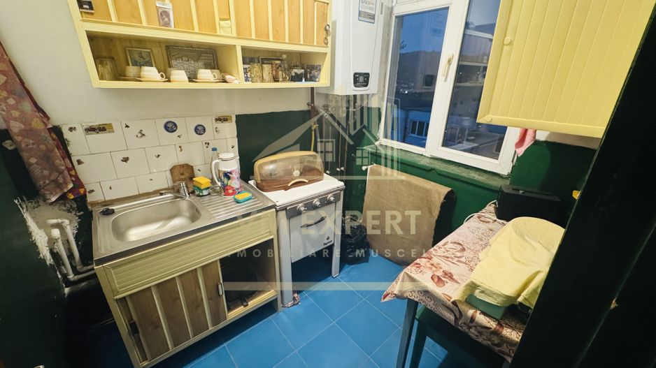 GARSONIERĂ DECOMANDATĂ CONFORT 1 ETAJ 4 CAMPULUNG - Poză 3