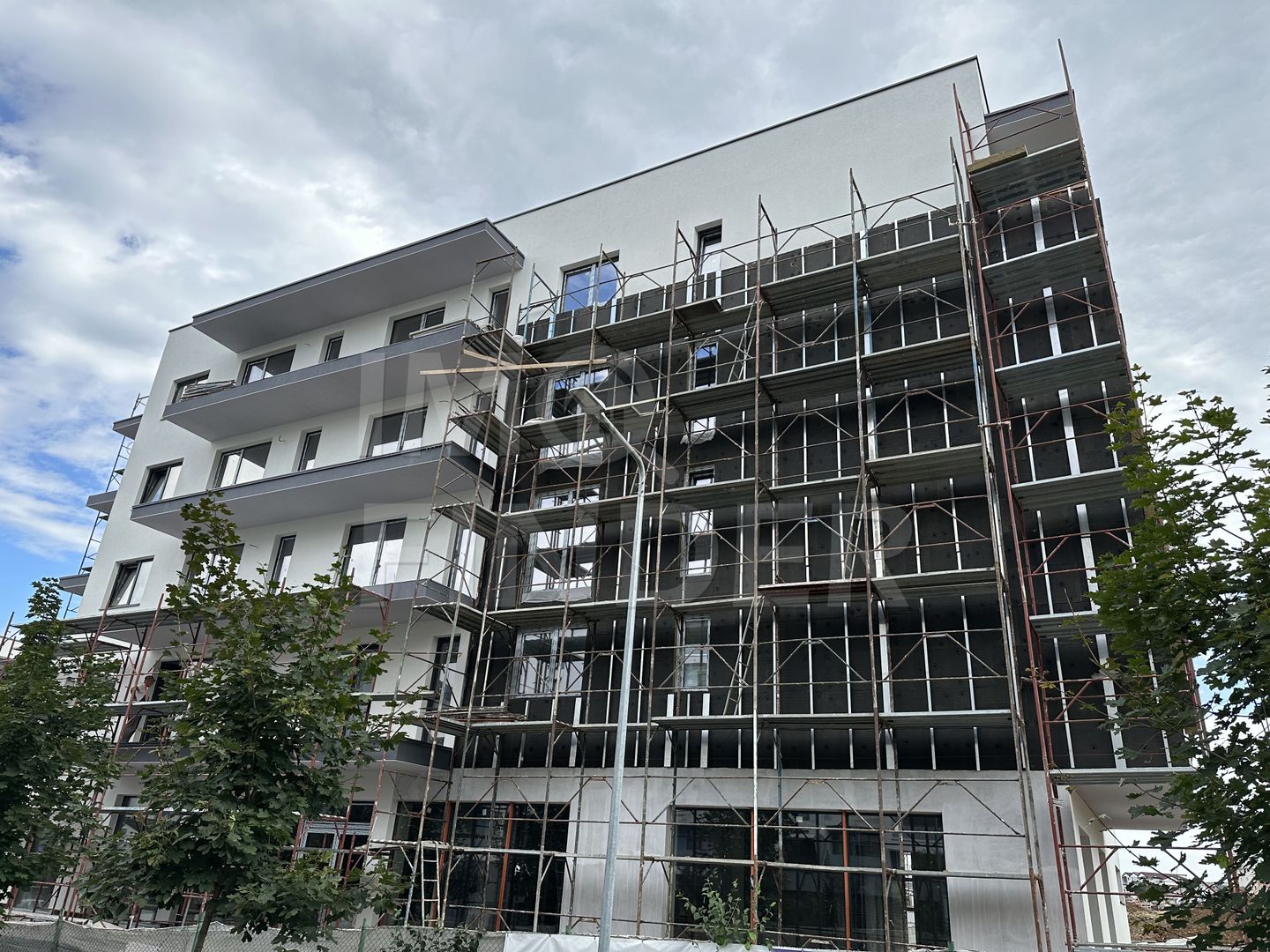 Vanzare apartament 3 camere Andrei Muresanu 81 mp utili, imobil nou - Poză 2