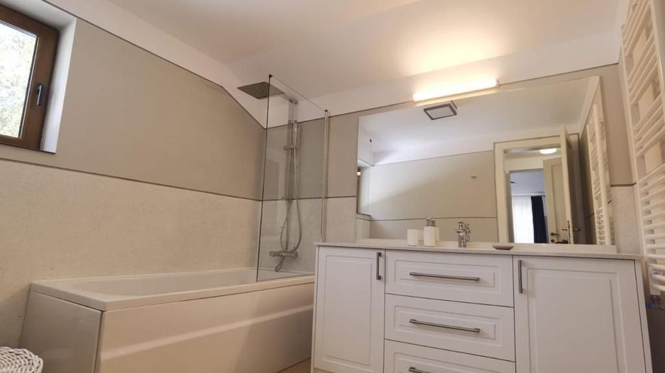 Vila individuala cu piscina Erou Iancu Nicolae - Poză 9