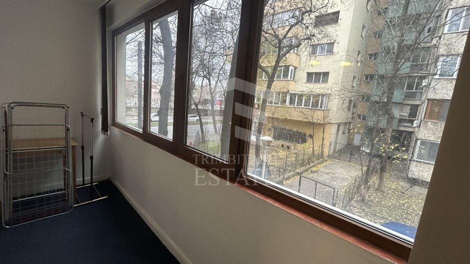 3 Camere Vatra Luminoasa - Poză 12