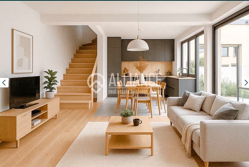 PALAZU MARE(COD 05) - Curte proprie. Vedere panoramică spre lac. - Poză 16