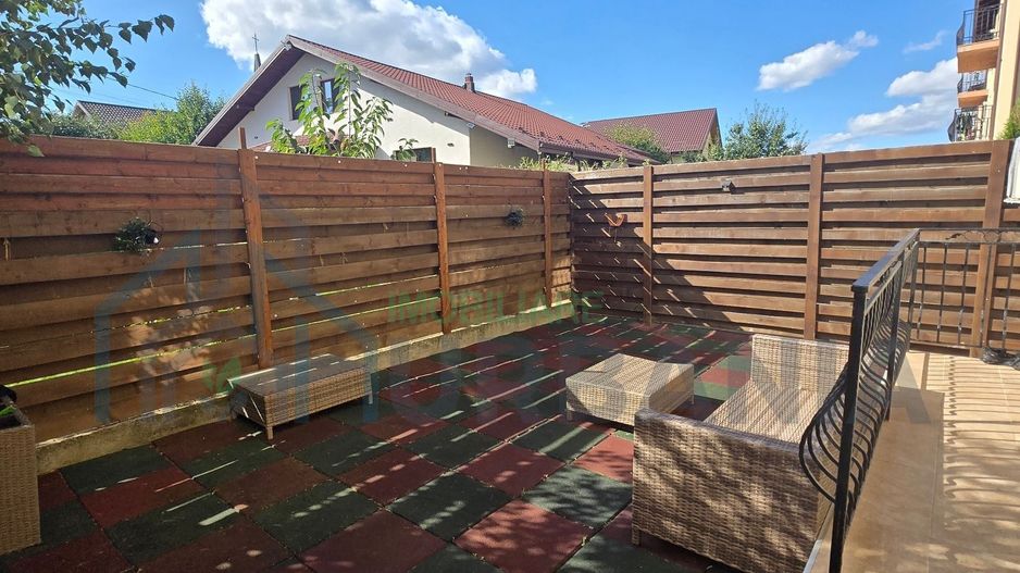 Apartament cu 3 camere (curte) MUTARE IMEDIATA - Poză 8