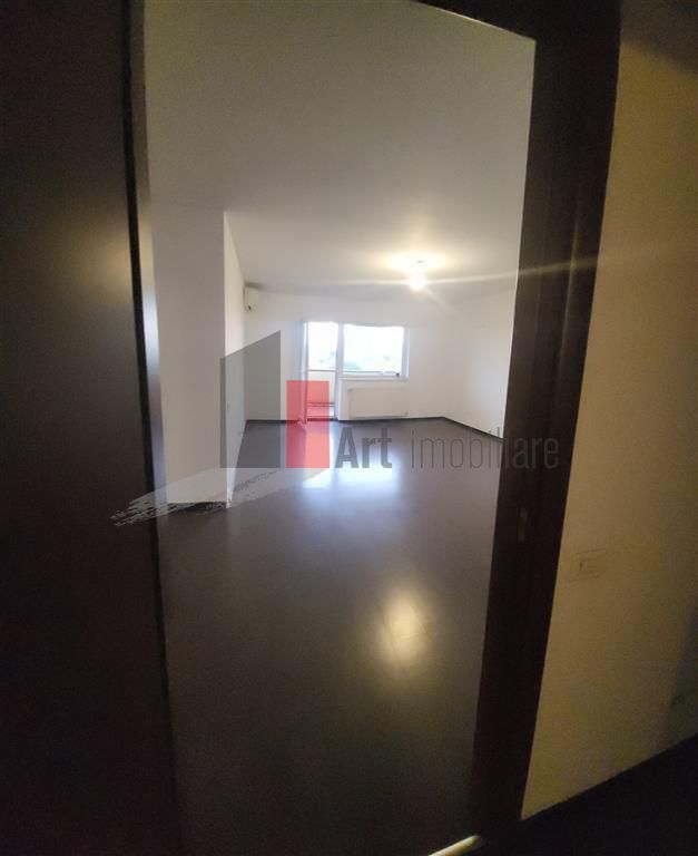 Apartament 3 camere Vitan metrou Mihai Bravu - Poză 5