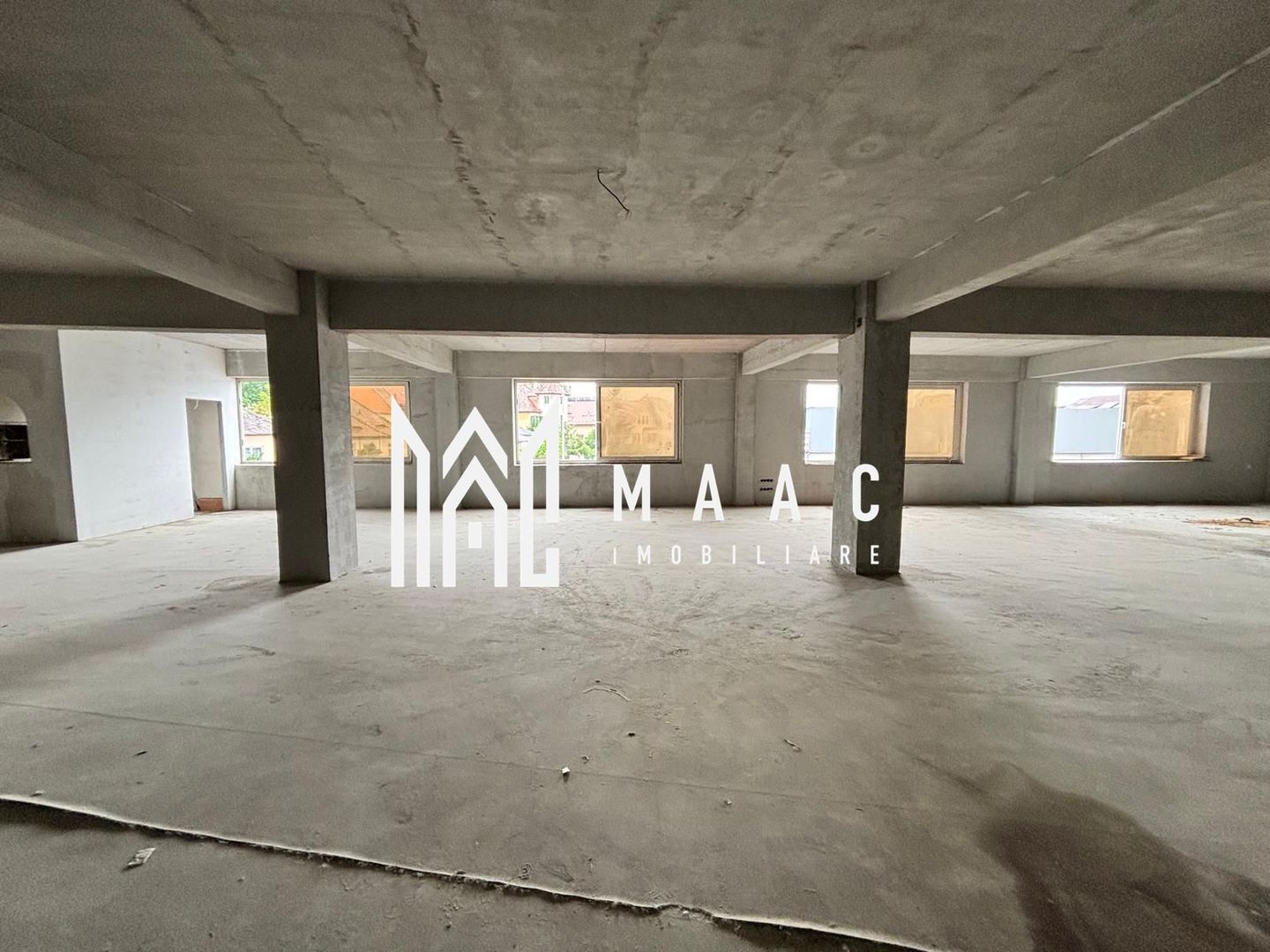 Spatiu comercial | Etaj 1 | 600 MPU | Central - Poză 4