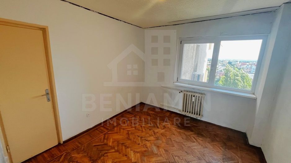 4 Camere-Calea Bucuresti-Rotonda-Spital Neuro-2 Bai-77mp-Liber - Poză 3