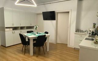 Vand apartament cu vedere la mare- Mamaia Nord - Poză 3