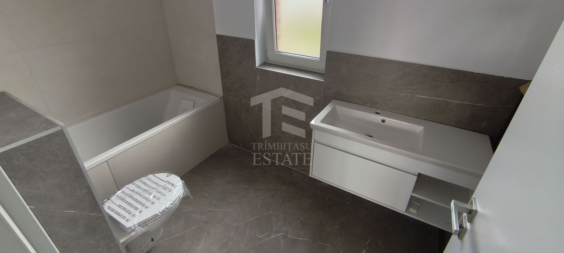 Casa la cheie in Braytim | Materiale de calitate | Direct dezvoltator - Poză 16