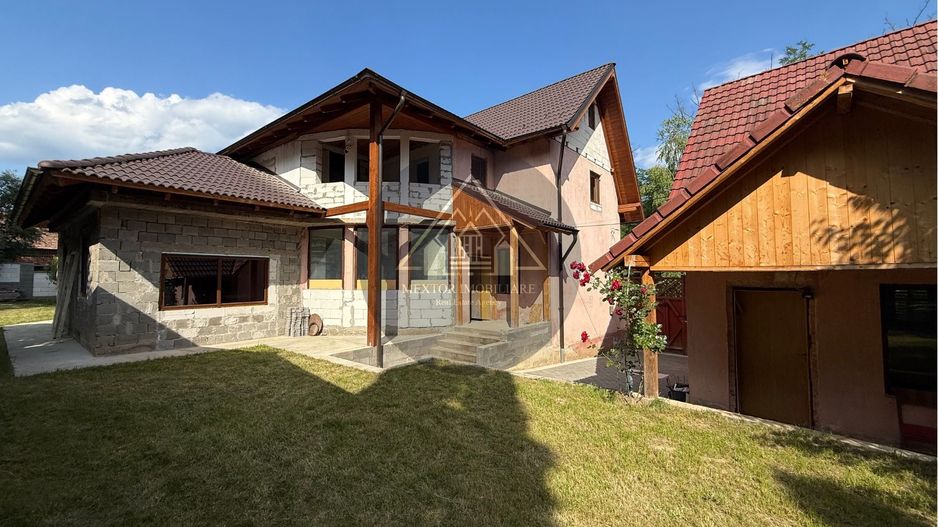 Casa mare în Ațel - Poză 26