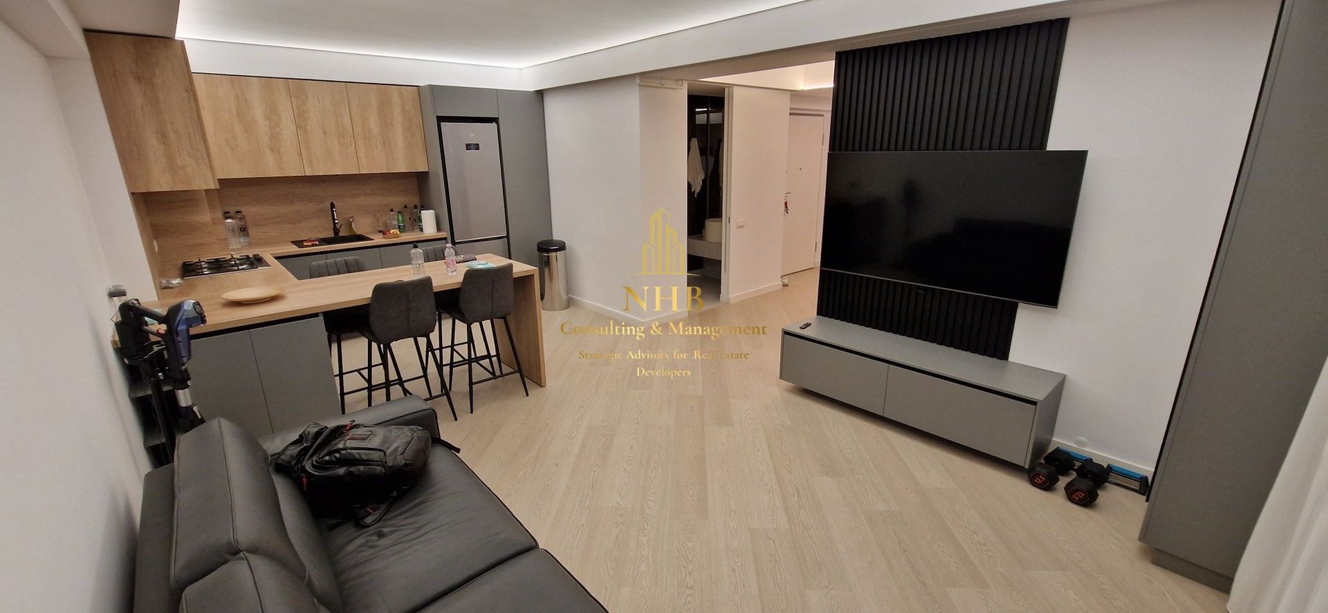 Apartament de vanzare -3 camere -Cortina North - Poză 1