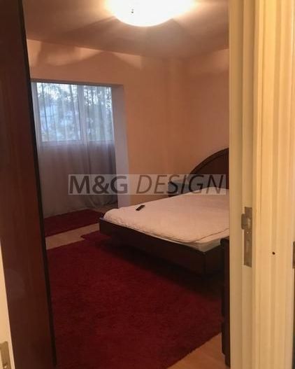 Apartament cu 3 camere Steaua etaj 2 - Poză 7