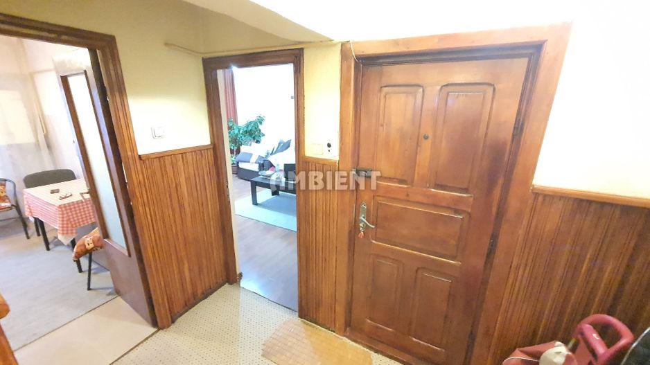 Apartament 3 camere, decomandate, zona Ultracentral; - Poză 6
