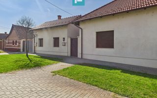 Casă modernă cu 2 corpuri, 5 camere în Pecica - Poză 22