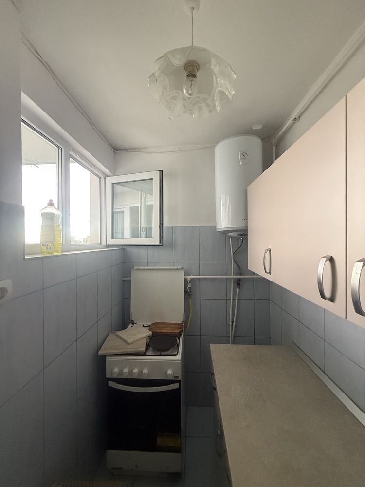 BRASADAS vinde garsonieră 28mp. etaj 8 in zona Burdea. - Poză 8
