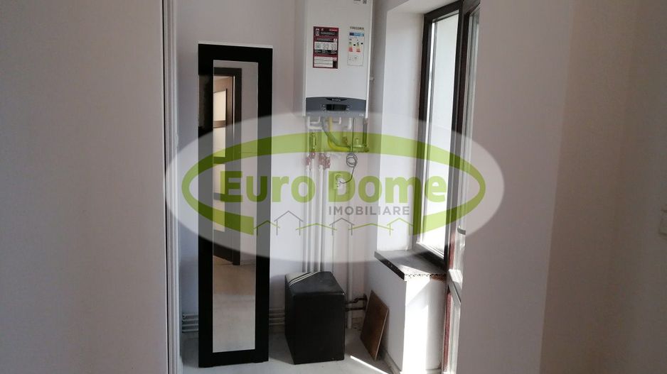Inchiriere apartament 2 camere tip studio - Poză 3