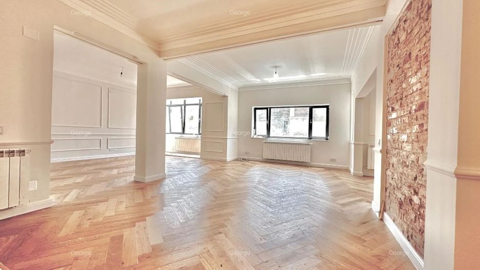 Apartament cu 3 camere decomandat în Universitate - Poză 5