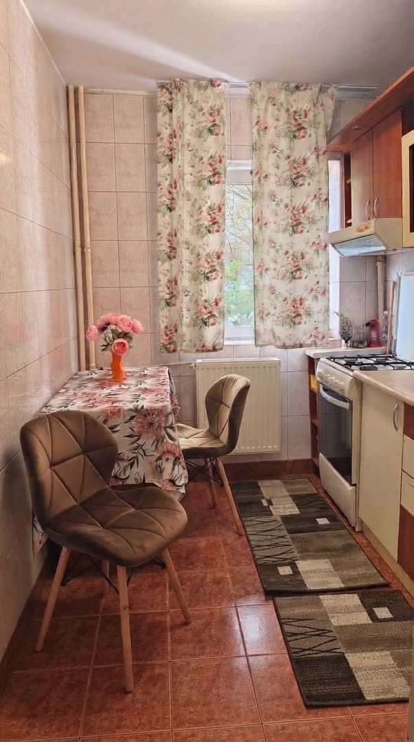 AP. 2 CAMERE- PIATA SUDULUI, PET-FRIENDLY, BUCATARIE INCHISA, METROU - Poză 4