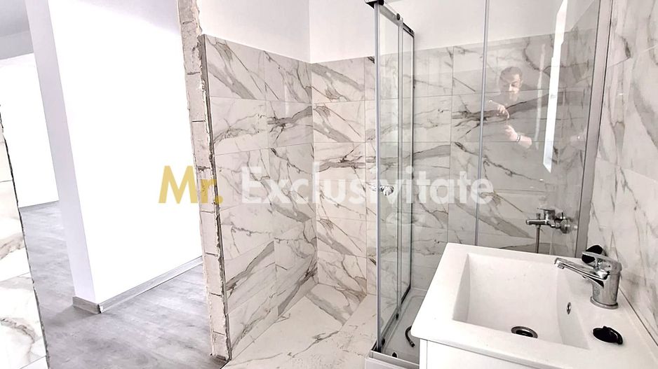 Apartament cu 2 camere de vânzare în Exterior Vest, Pitesti - Poză 5