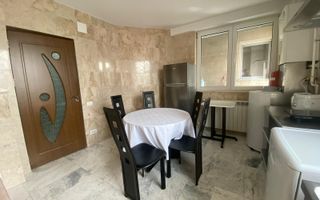 Apartament -220mp + terasa 200mp sector 4 Pasaj Marasesti an bloc 2000 - Poză 11