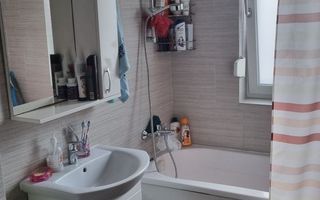 Apartament 2 camere Giroc parter cu balcon - Poză 8