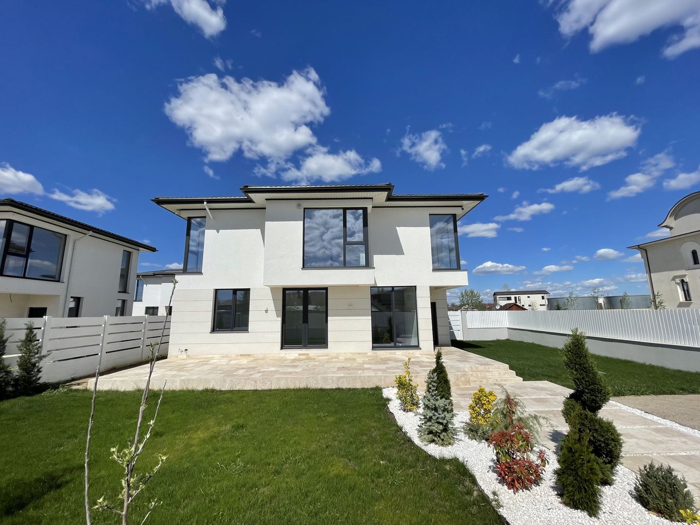 Vila Tunari Central, Proiect Deosebit, POMPA CALDURA - Poză 3