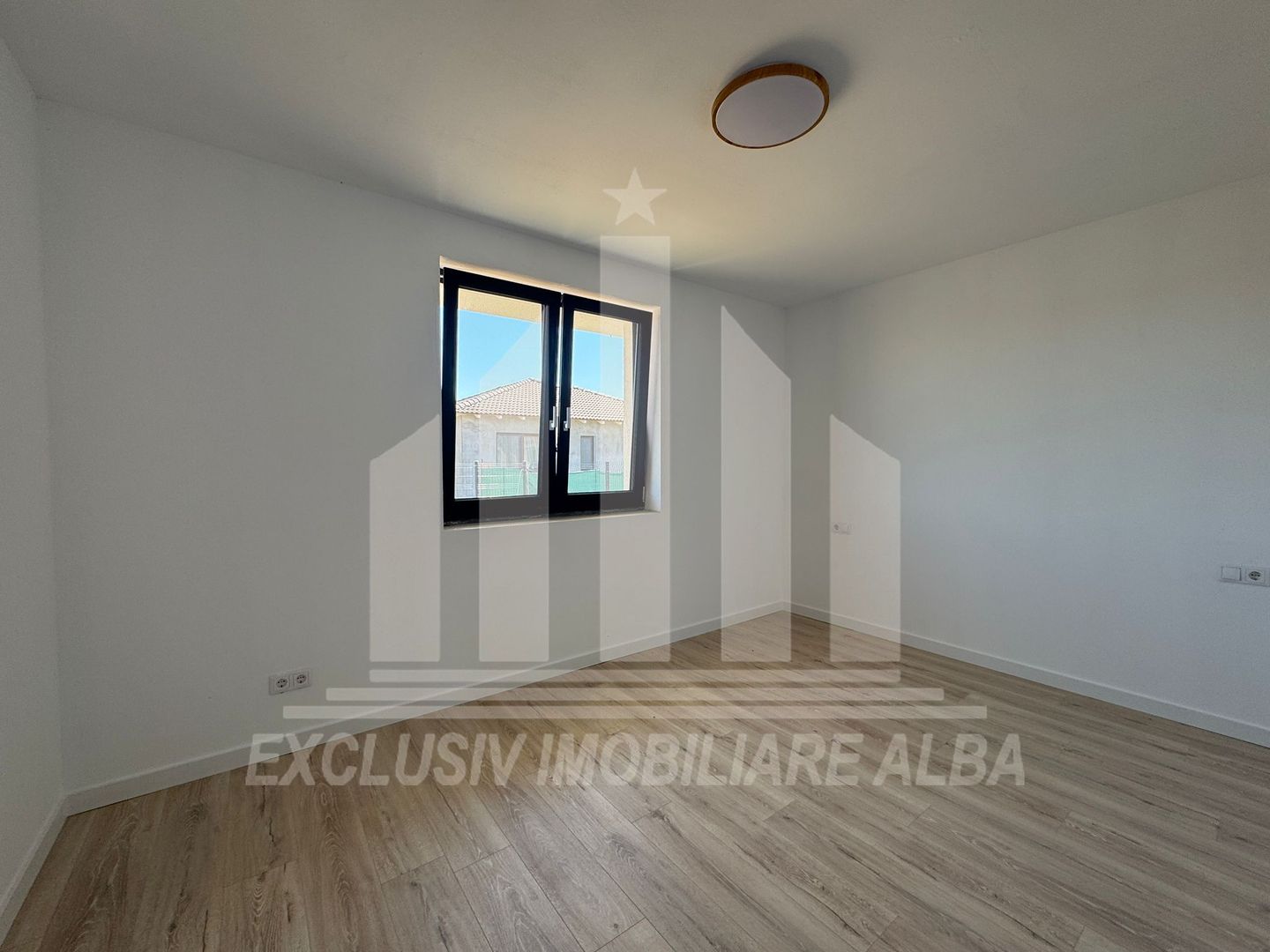 Casa individuala | 85 mp | 355 mp teren | Toate utilitatile | Orizont - Poză 8