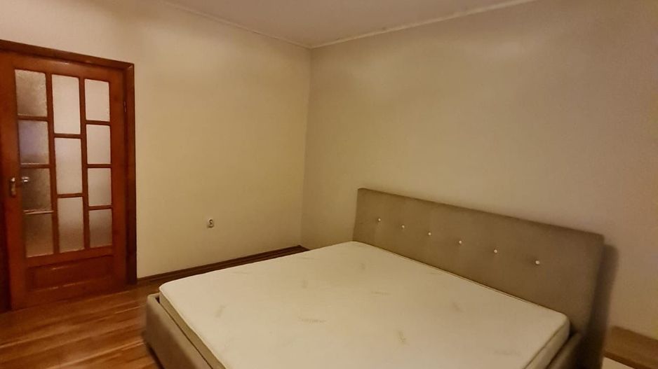 Casa cocheta zona Lipovei - Poză 6