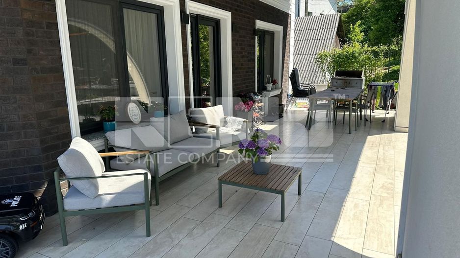 Casa 11 camere | Ipotesti, Suceava | 800 MP teren | 510.000€ - Poză 37