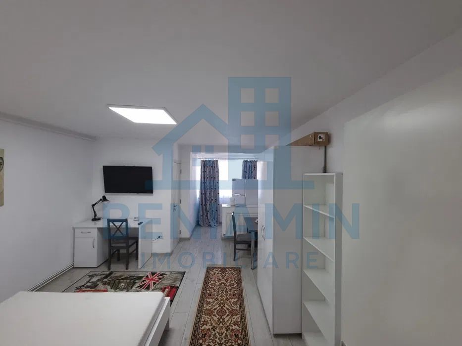 Chirie garsoniera bulevardul Saturn 32mp etaj 1 cu loc parcare - Poză 1