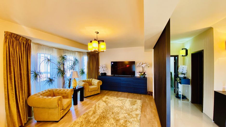 Casa moderna, individuala cu Garaj - Sura Mare - Poză 11
