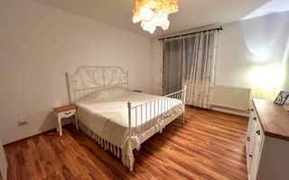 Apartament cu 2 camere, etaj 1, loc de parcare, 2 balcoane - Poză 1