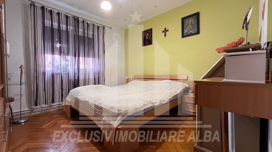 Apartament 4 camere decomandate | 82 mp | Etaj intermediar | Cetate - Poză 5