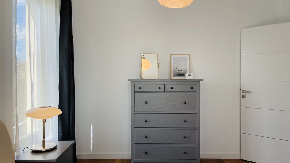 INCHIRIATA - Prima inchiriere, Segmentul Lux | Central | Panouri solare - Poză 10