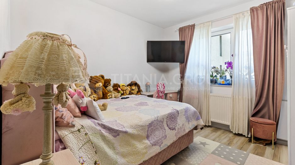 Apartament cochet mobilat-utilat, 3 camere, parcare, boxa, Kasper Coresi - Poză 6