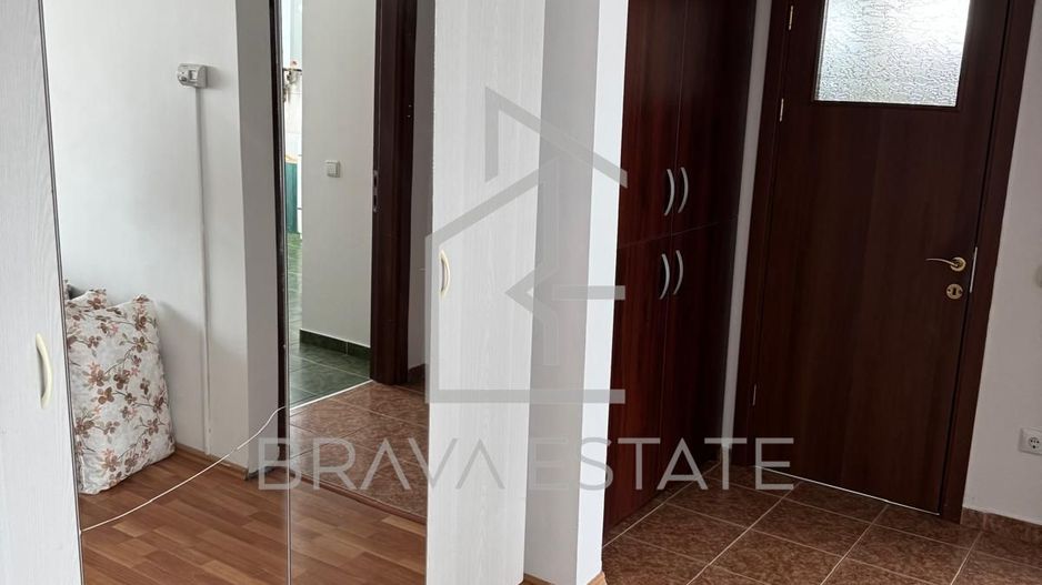 Apartament o cameră, 46mp, balcon, zona Farmec - Poză 5