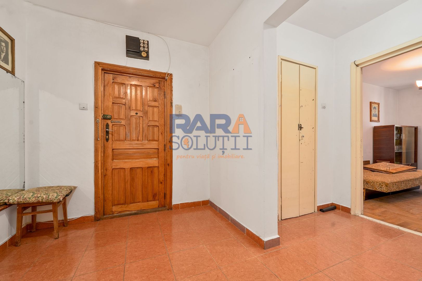 3 camere, etaj 1, lângă Primărie - Poză 9