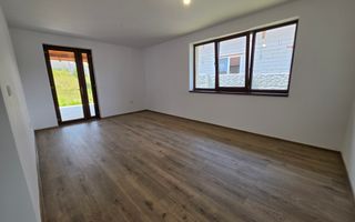 Super Oferta! Casa Individuala 4 Camere, 2 Bai, 700mp Teren - Poză 4