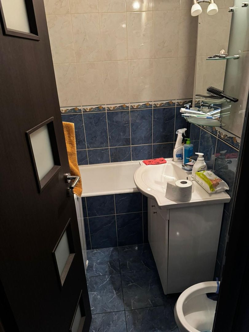 Apartament cu 3 camere , str. Bozieni - Poză 28