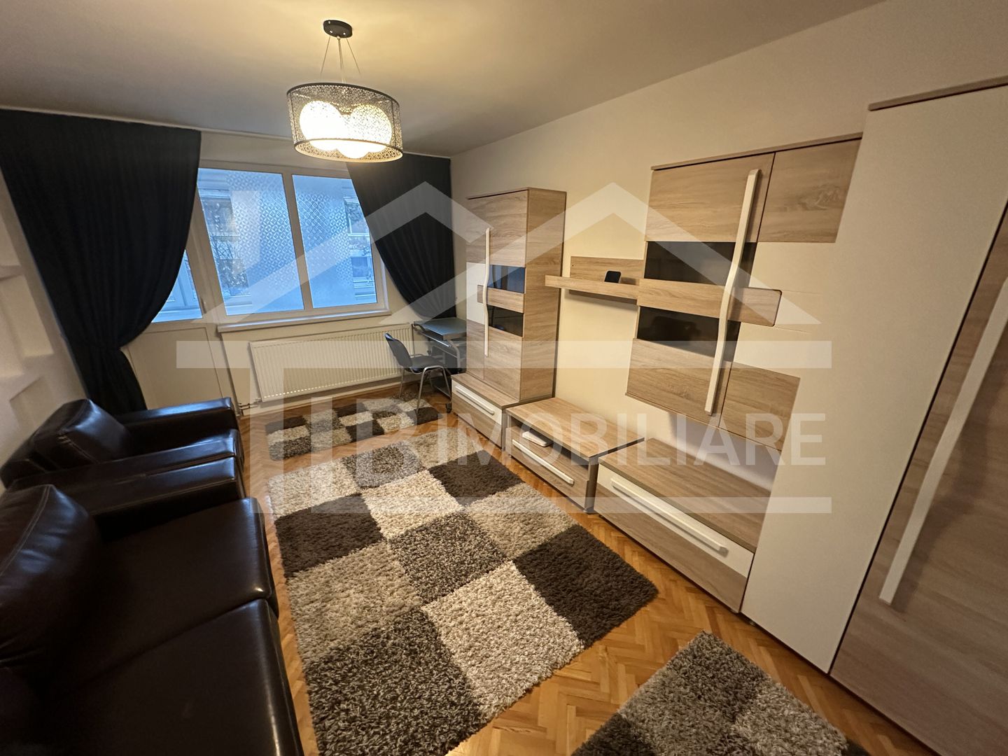 Apartament de 2 camere, decomandat, 55mp , Zona UMFST - Poză 2