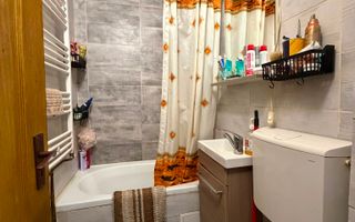Apartament cu 2 camere, etaj intermediar, zona Vivo - Poză 7