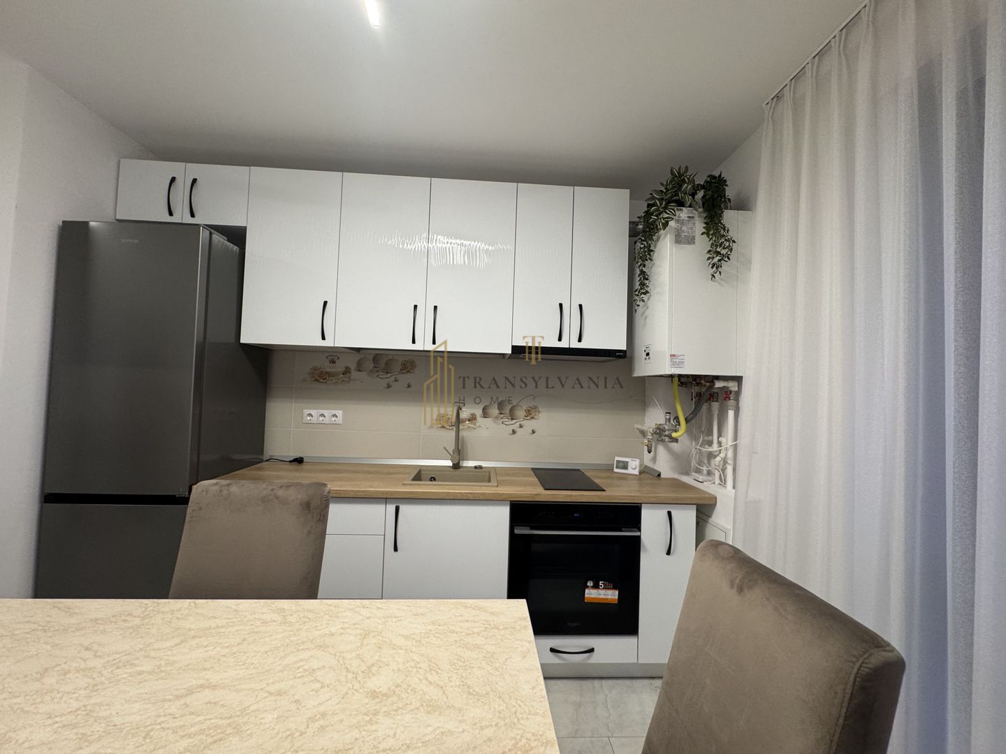 Apartament 2 dormitoare, zona Doamna Stanca-Kaufland - Poză 2