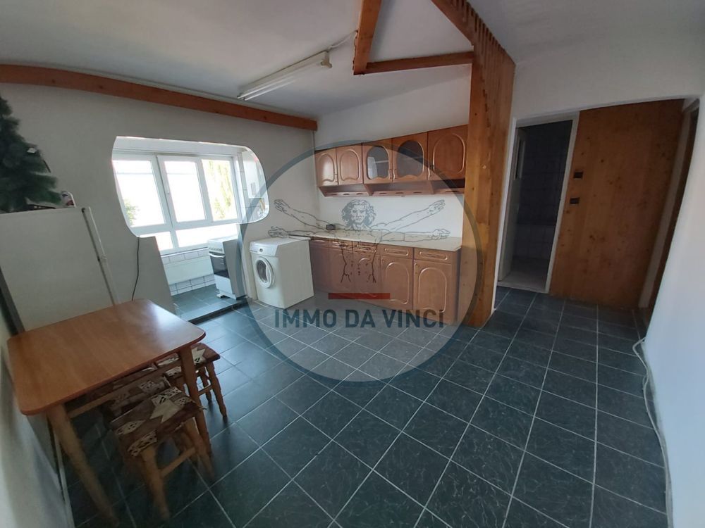Inchiriez apartament 2 camere, etaj 1 - Poză 1