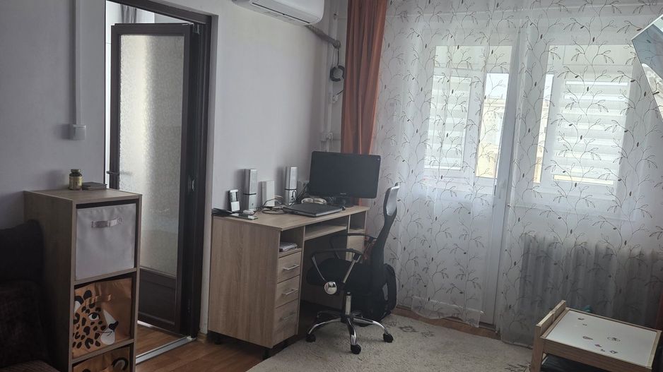 Apartament 2 camere- Craiovita Noua - Poză 4