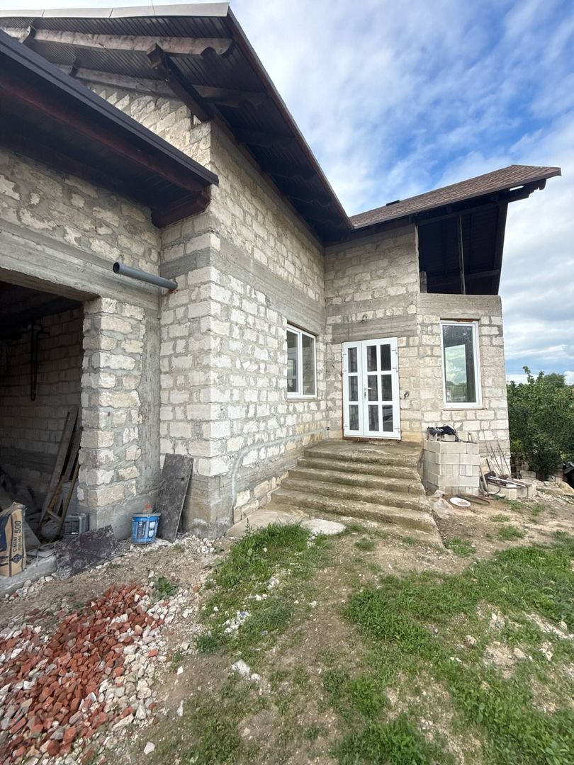 Casă în Băcioi - Poză 2