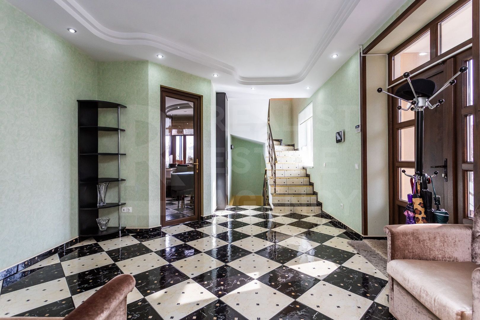 Vânzare, casă, 3 nivele, 200 mp + 10 ari, str. Gura Văii, Rîșcani - Poză 14