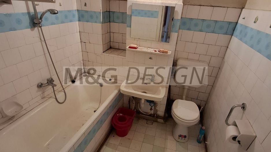 Etaj 2, Spitalul Judetean-Girocului 3 camere - Poză 19