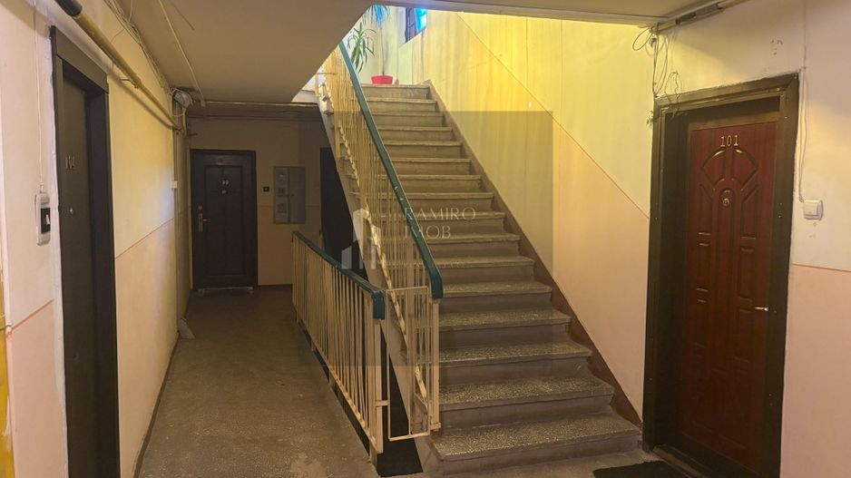 Apartament 3 camere decomandat -10 minute de metrou Aparatorii Patriei - Poză 4