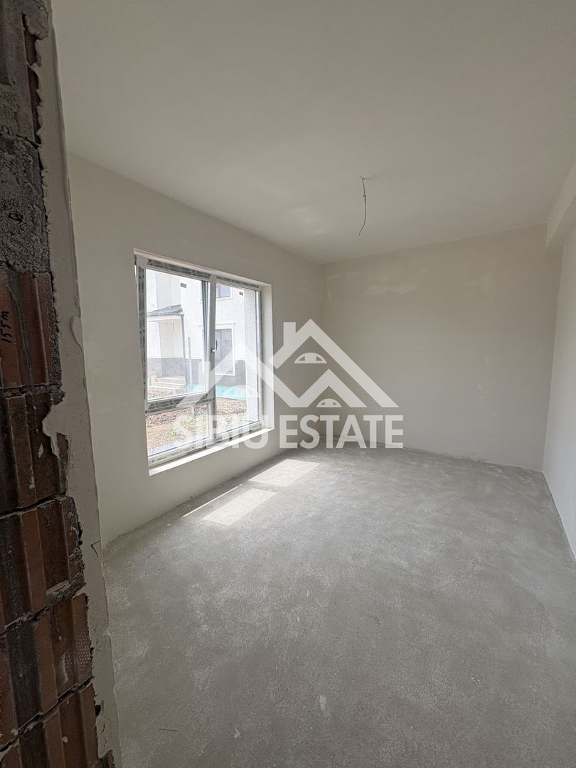 Casă individuală  lângă Sibiu | 5 camere | 136 mp utili | Teren 600mp - Poză 8