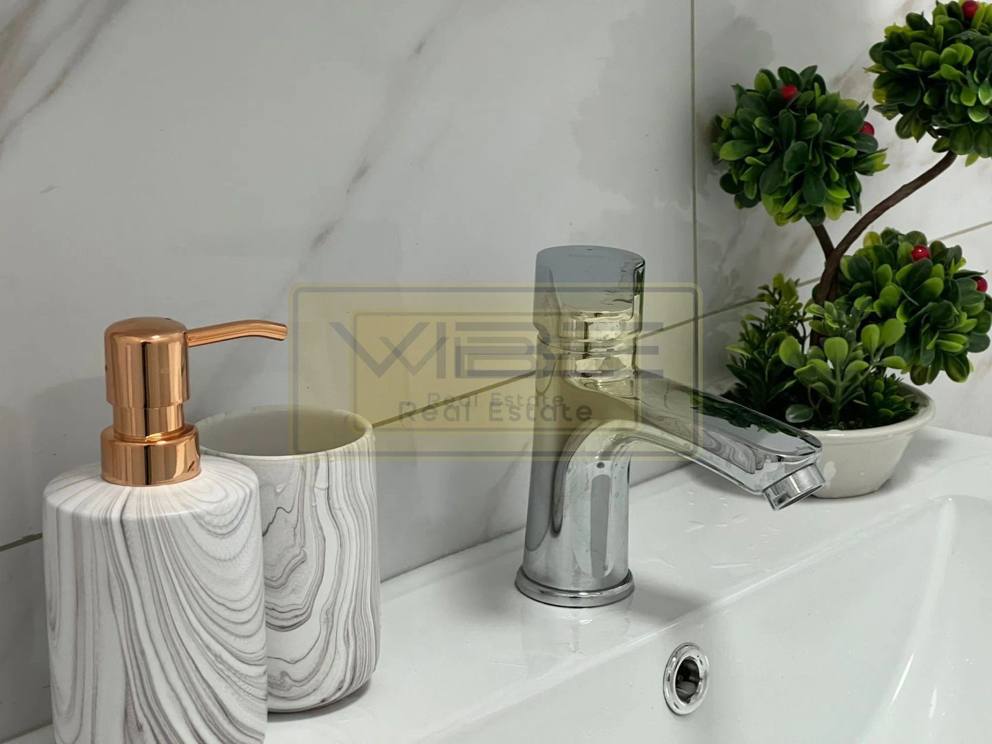 Apartament 2 camere  cu parcare Bucium - Excentric Apartaments - Poză 26