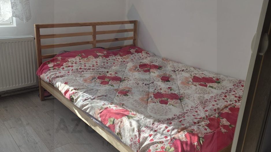 Studio la curte utilat complet cu terasa  zona Lazaret - Poză 4