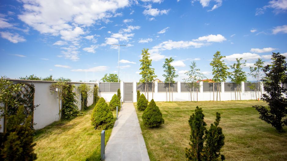 Prestigiu si eleganta! Proprietate de LUX, cu garaj si piscina -Harman - Poză 11